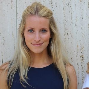 Meet your Posher, Olivia